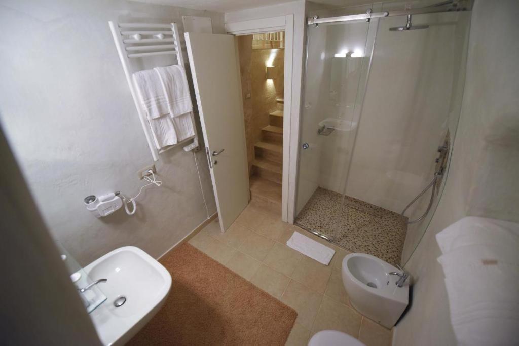 La Cava Dei Desideri Hotel Matera Exterior photo